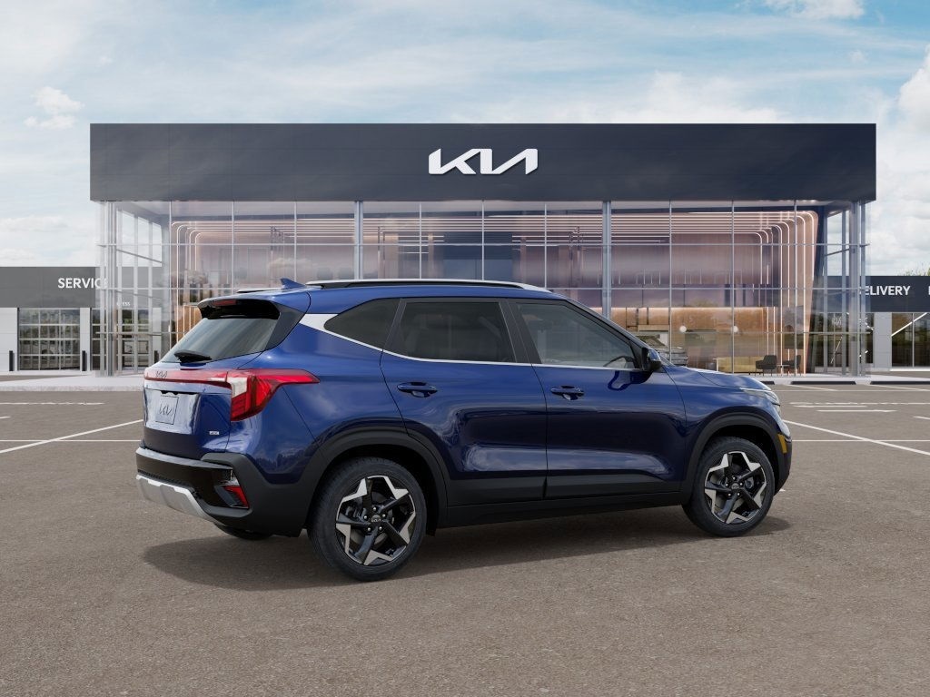 Vehicle image 6 of 27