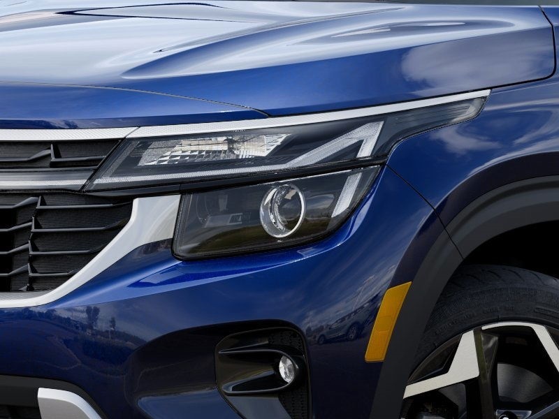 Vehicle image 11 of 27