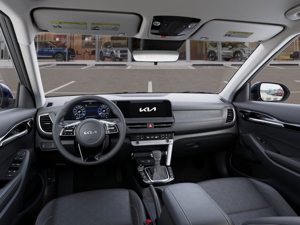 Vehicle image 14 of 27
