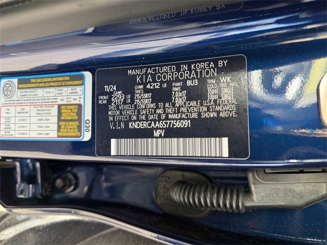 Vehicle image 25 of 27