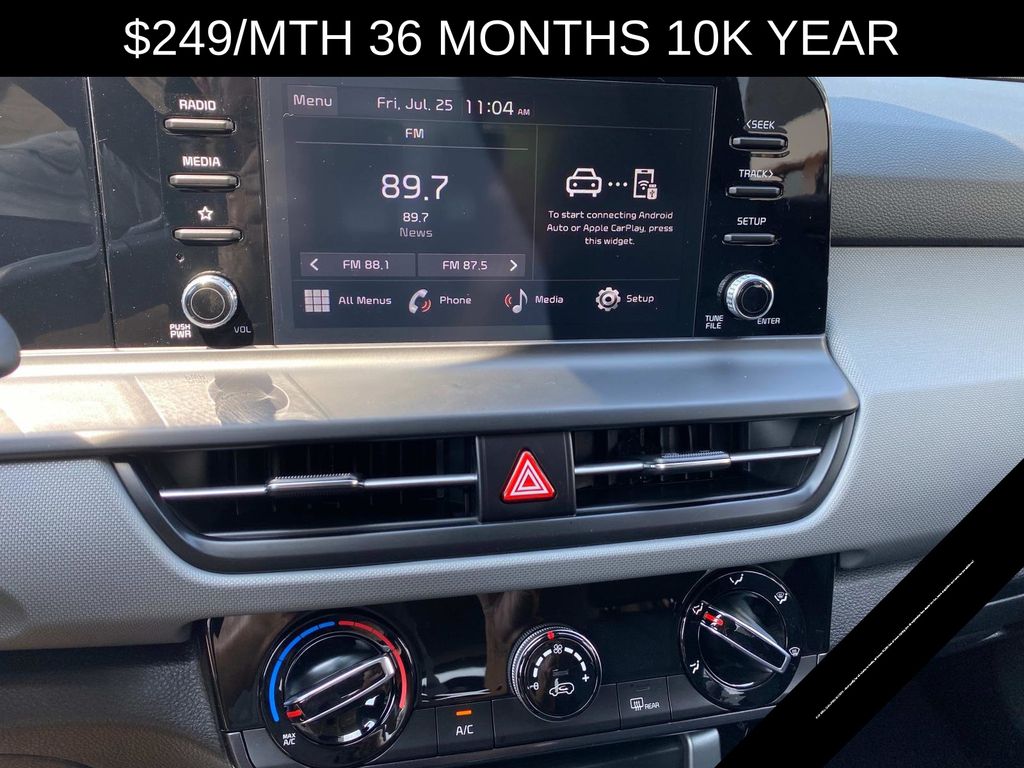 Vehicle image 10 of 13