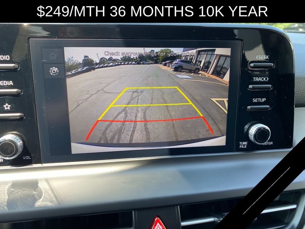 Vehicle image 9 of 13