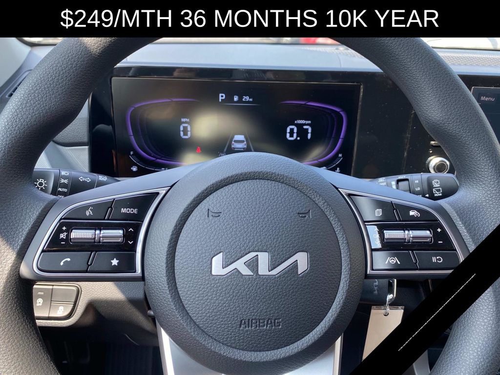 Vehicle image 8 of 13