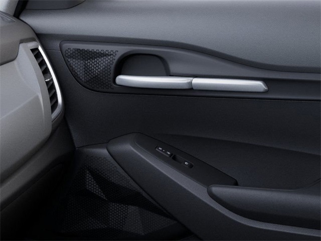 Vehicle image 23 of 26