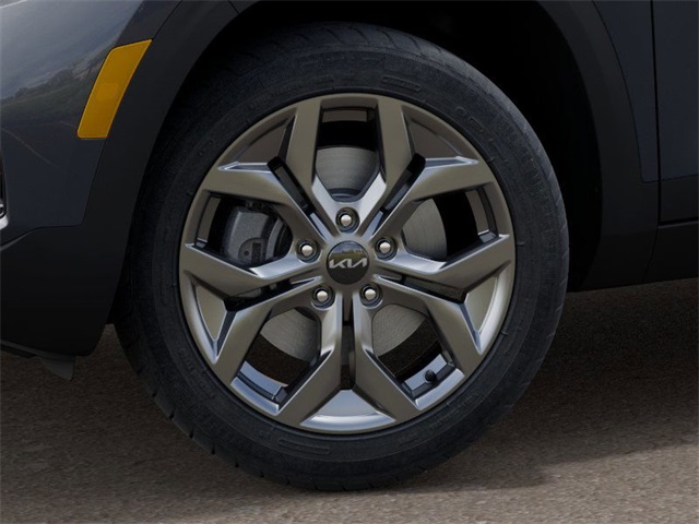 Vehicle image 10 of 27