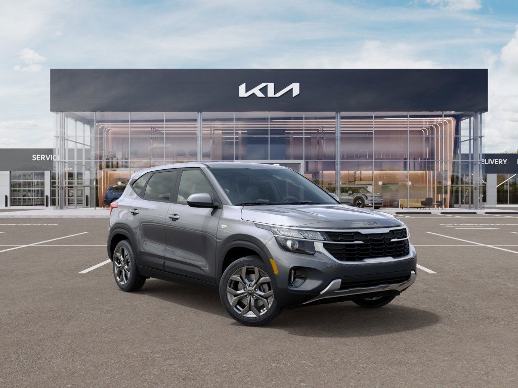 Vehicle image 4 of 27