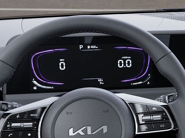 Vehicle image 21 of 36