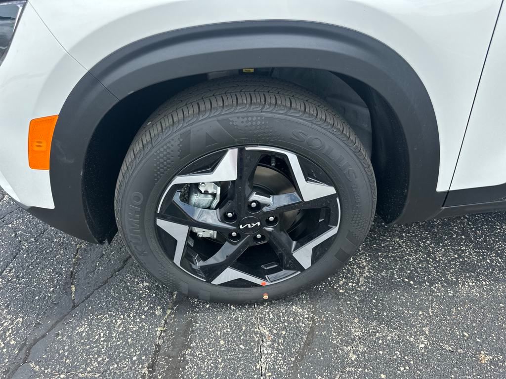 2025 Kia Seltos S Image 34 of 34