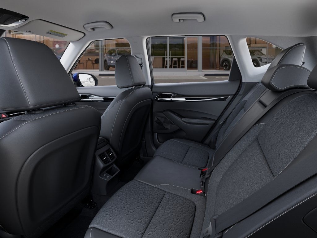 Vehicle image 18 of 27