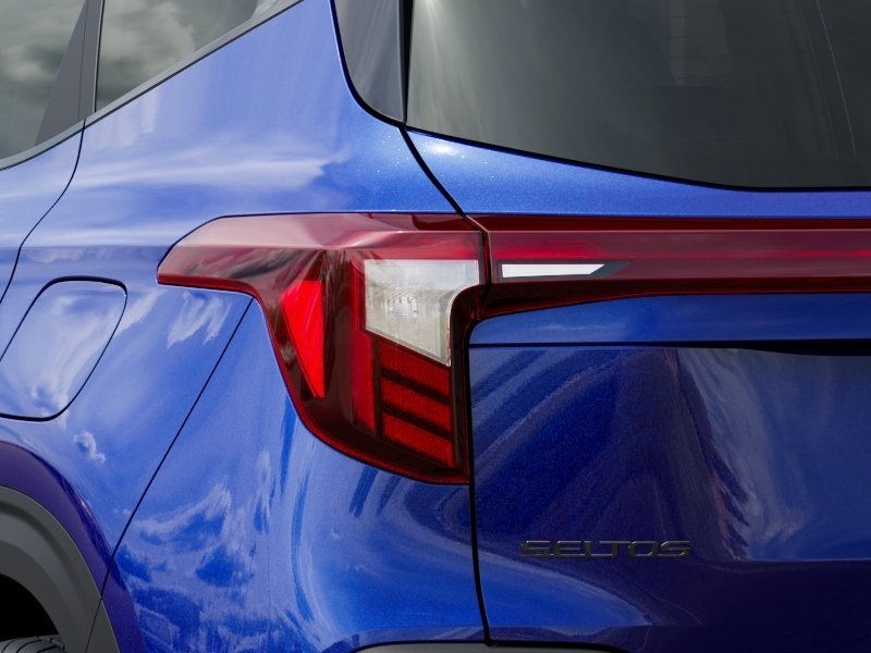 Vehicle image 12 of 27