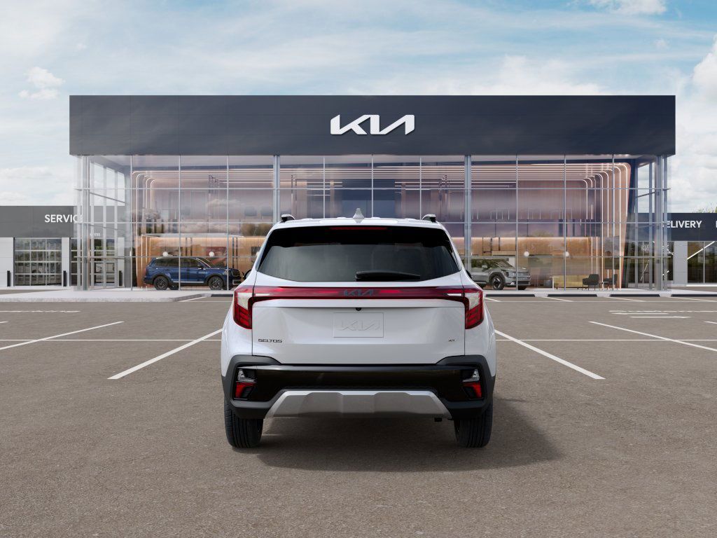 2025 Kia Seltos S Image 7 of 27