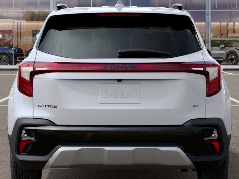 2025 Kia Seltos S Image 8 of 27