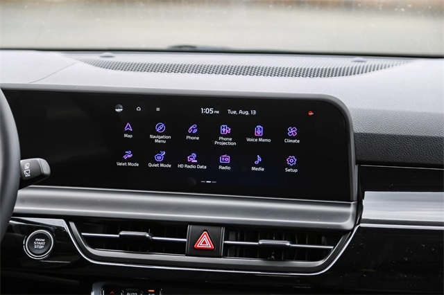 Vehicle image 14 of 25