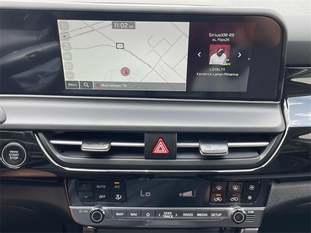 Vehicle image 15 of 25