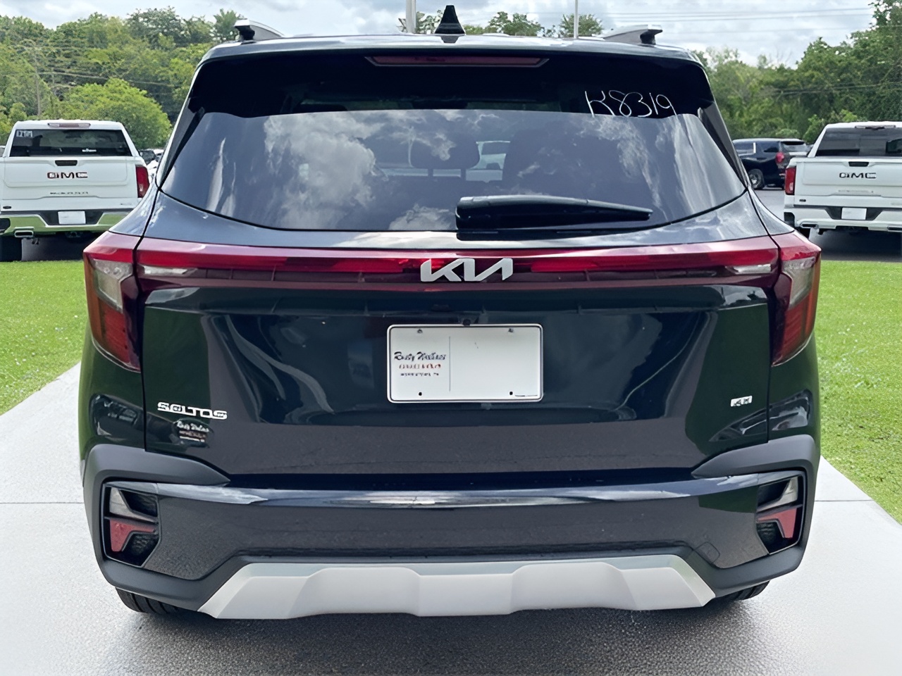 Vehicle image 24 of 25