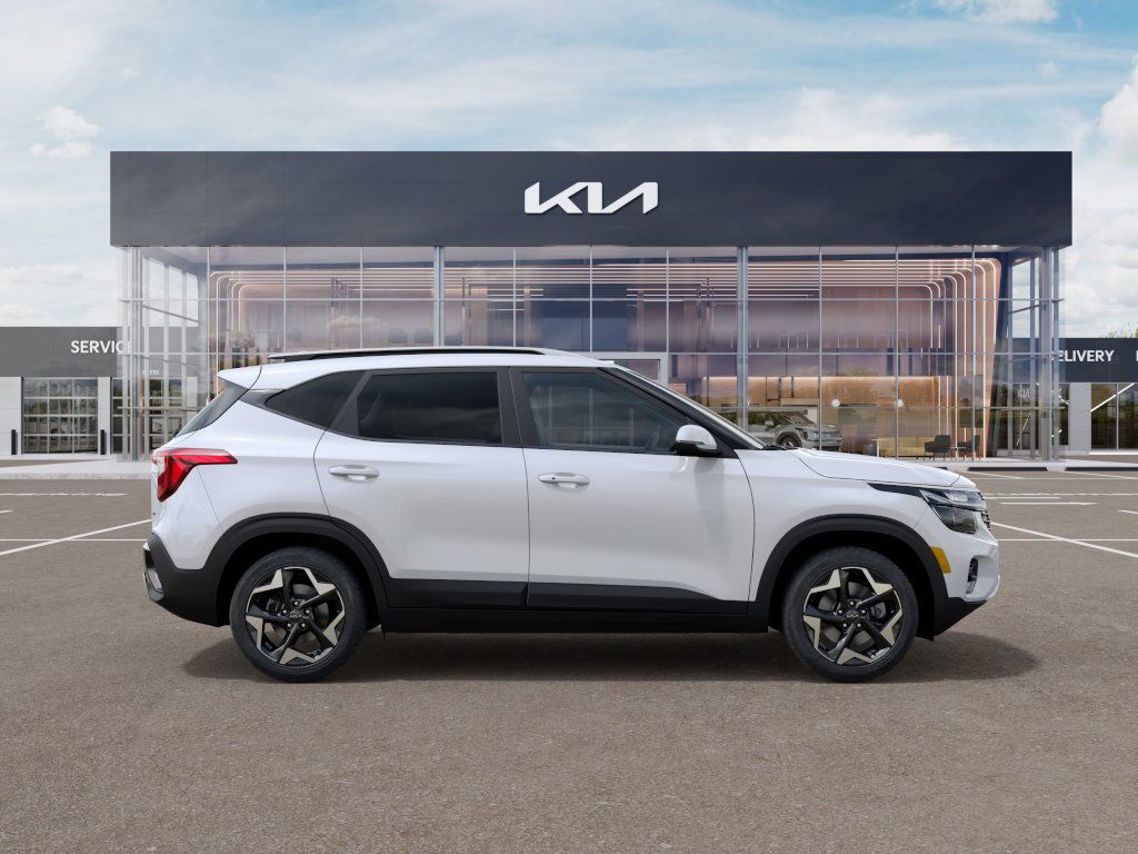 2025 Kia Seltos S Image 5 of 27