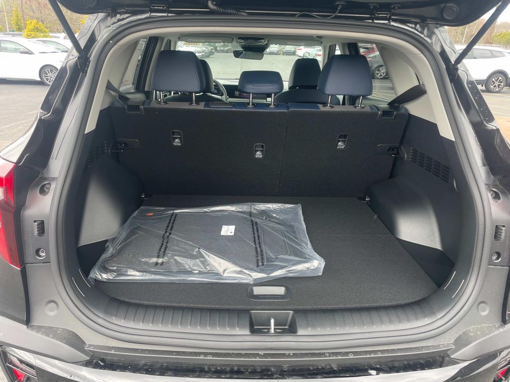 Vehicle image 4 of 13
