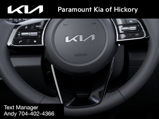 Vehicle image 23 of 27