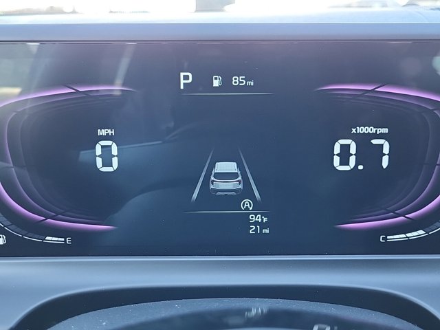 Vehicle image 19 of 27
