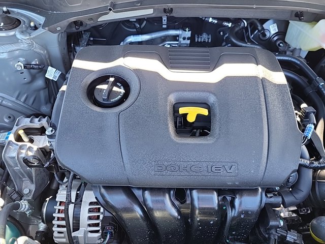 Vehicle image 16 of 27