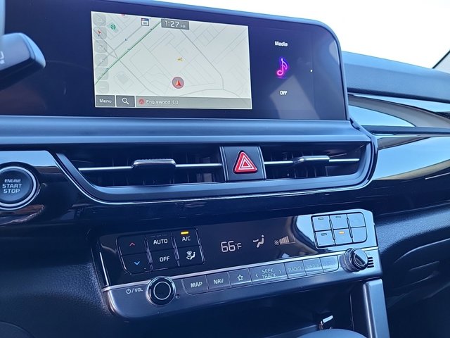 Vehicle image 8 of 27