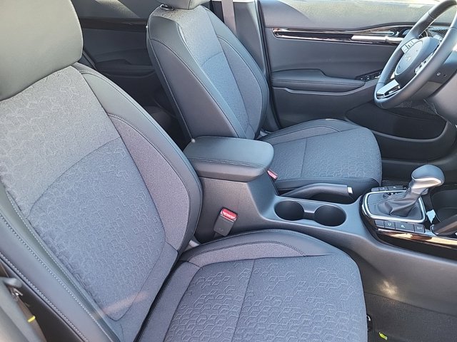 Vehicle image 15 of 27