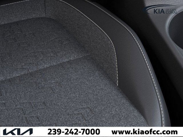 2025 Kia Seltos S Image 12 of 27