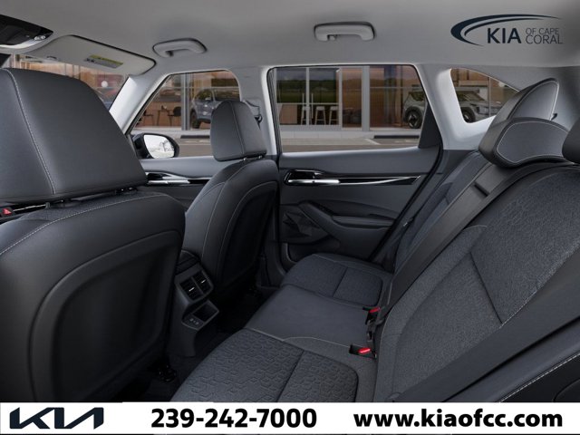 2025 Kia Seltos S Image 16 of 27