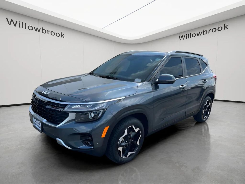 2025 Kia Seltos S Image 1 of 37