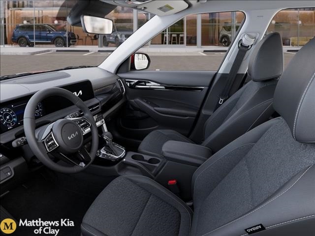 Vehicle image 17 of 27