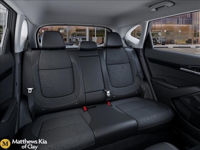 Vehicle image 15 of 27