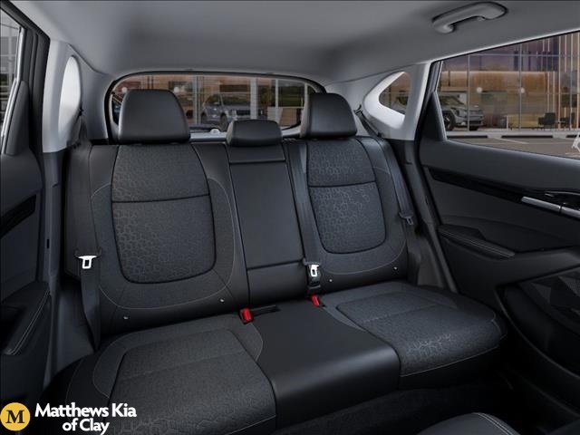 Vehicle image 15 of 27