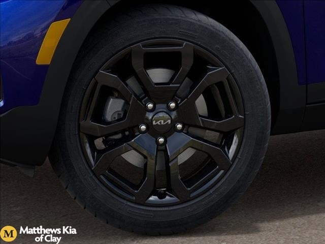 Vehicle image 10 of 27