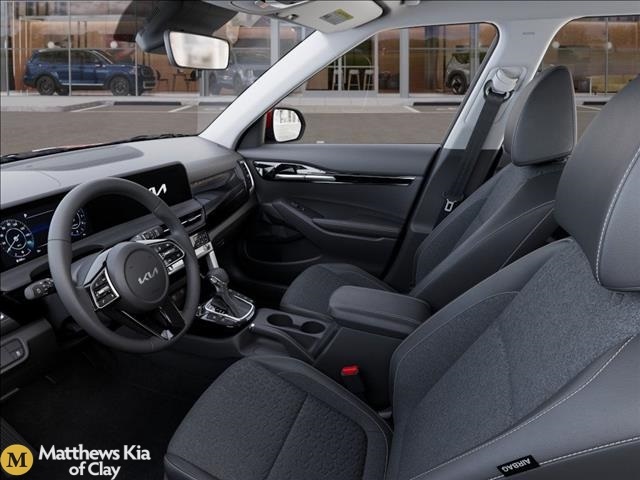 Vehicle image 17 of 27