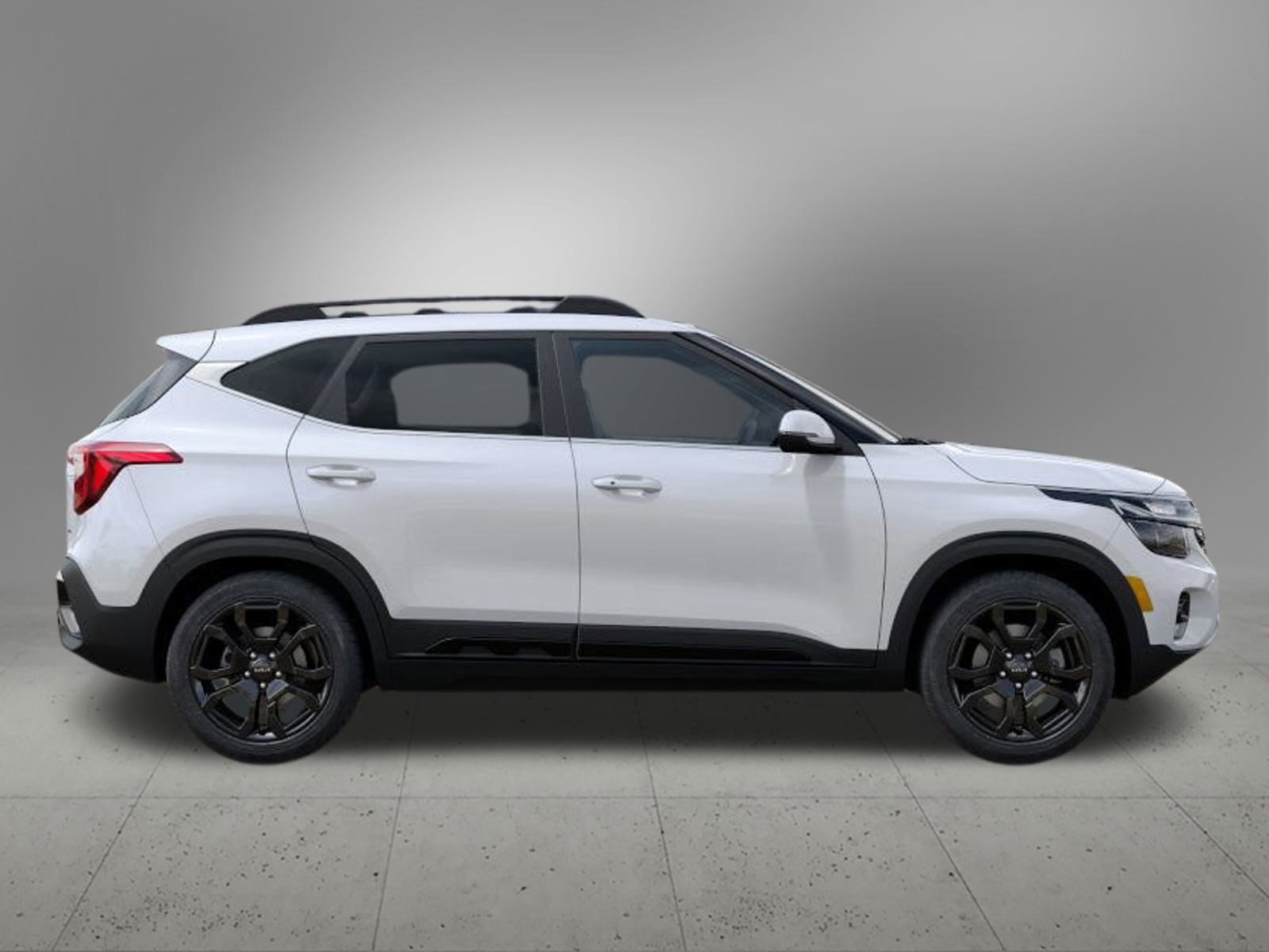 Vehicle image 5 of 27