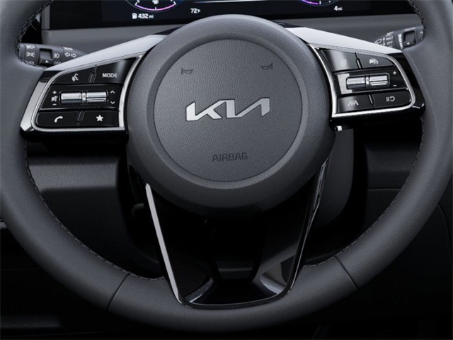 Vehicle image 22 of 27