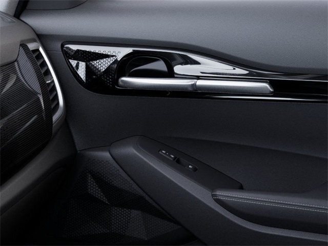 Vehicle image 25 of 27