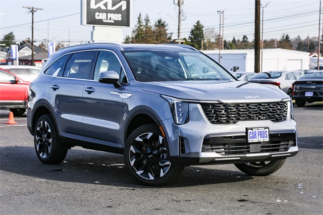 Vehicle image 5 of 26