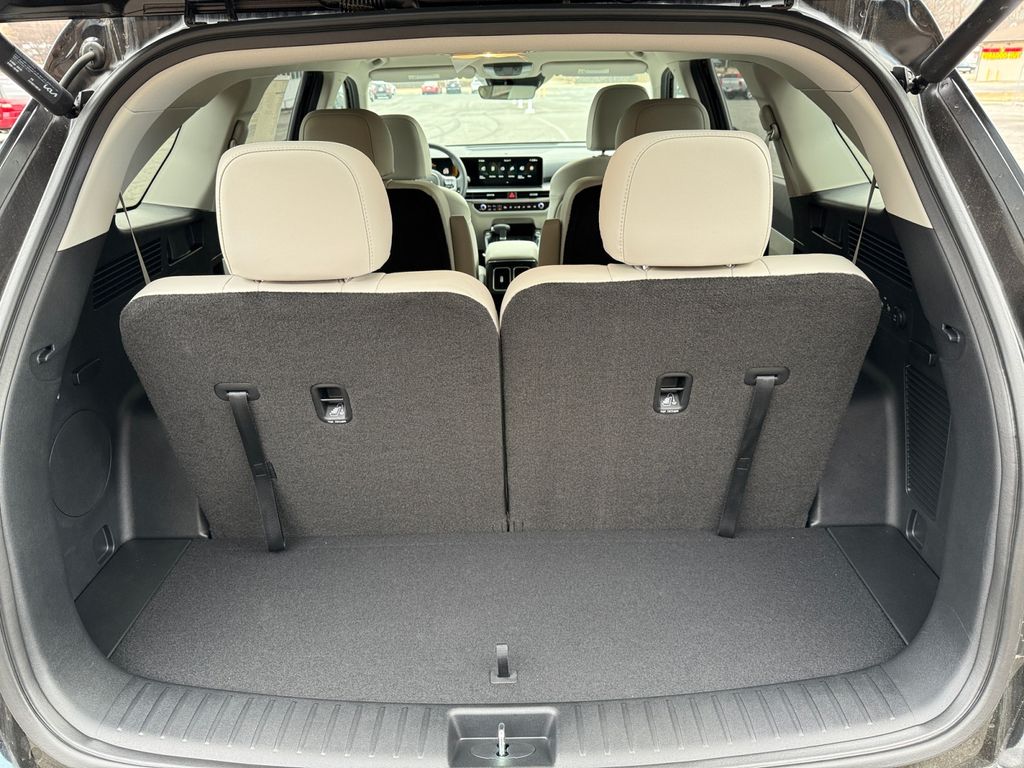 2025 Kia Sorento EX Image 10 of 30