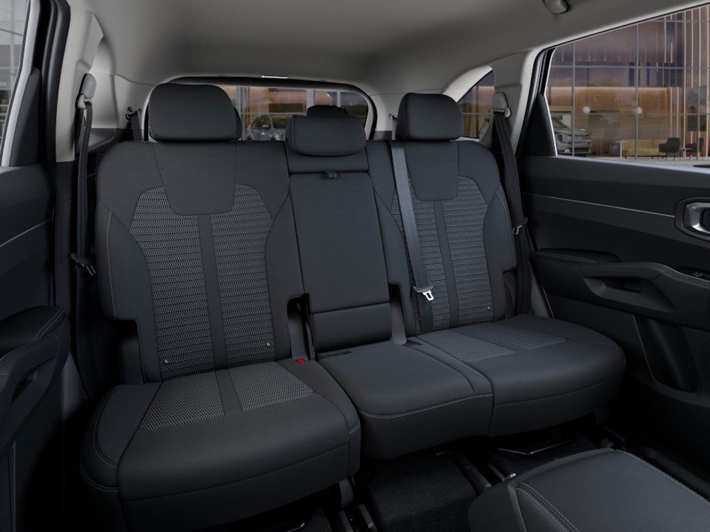 Vehicle image 16 of 27
