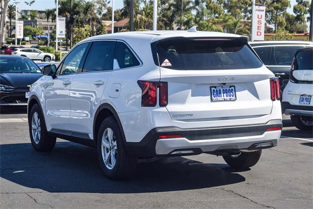 Vehicle image 6 of 28