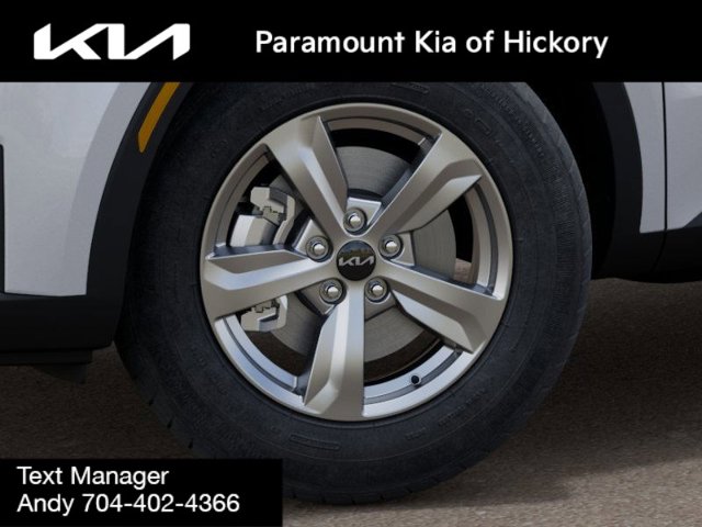 Vehicle image 10 of 27
