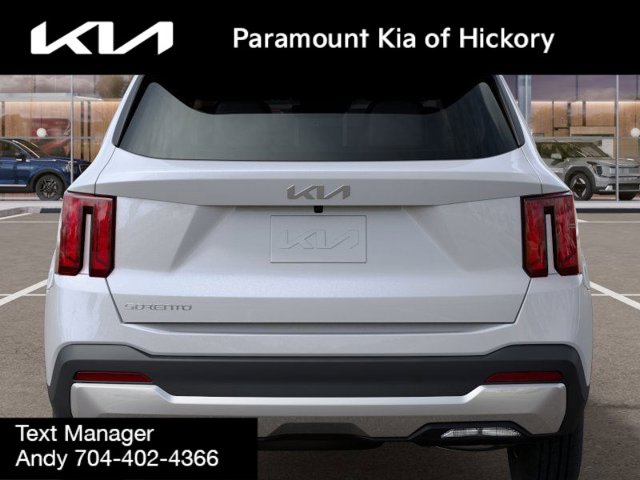 Vehicle image 9 of 27