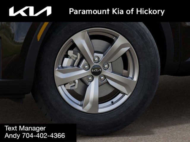 Vehicle image 10 of 27