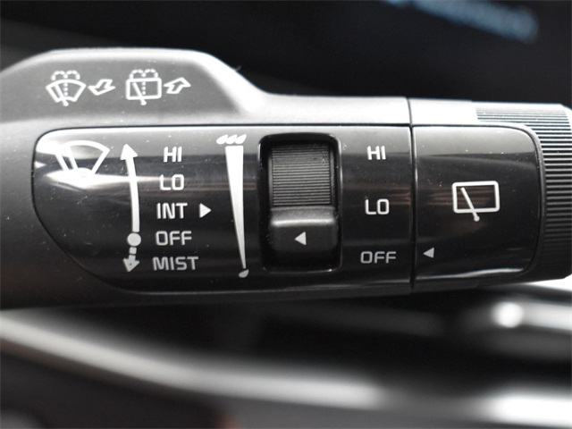 Vehicle image 48 of 50