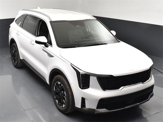 Vehicle image 9 of 50