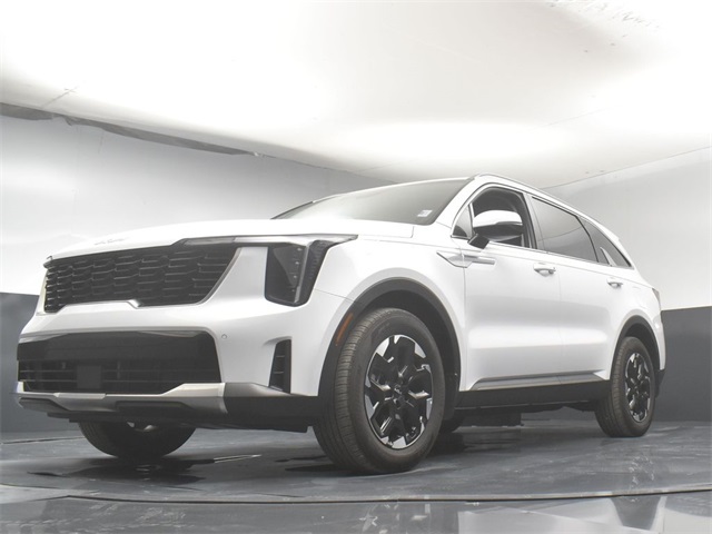 Vehicle image 14 of 50