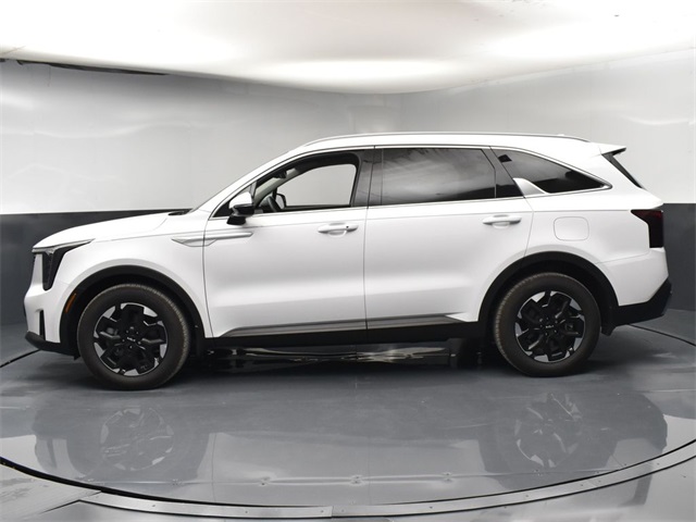 Vehicle image 24 of 50