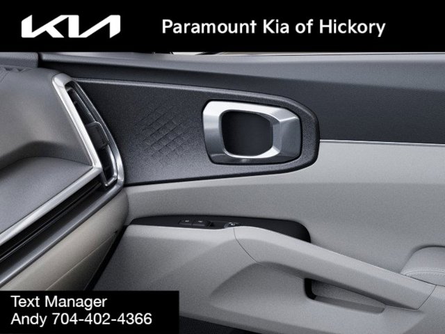 Vehicle image 25 of 27