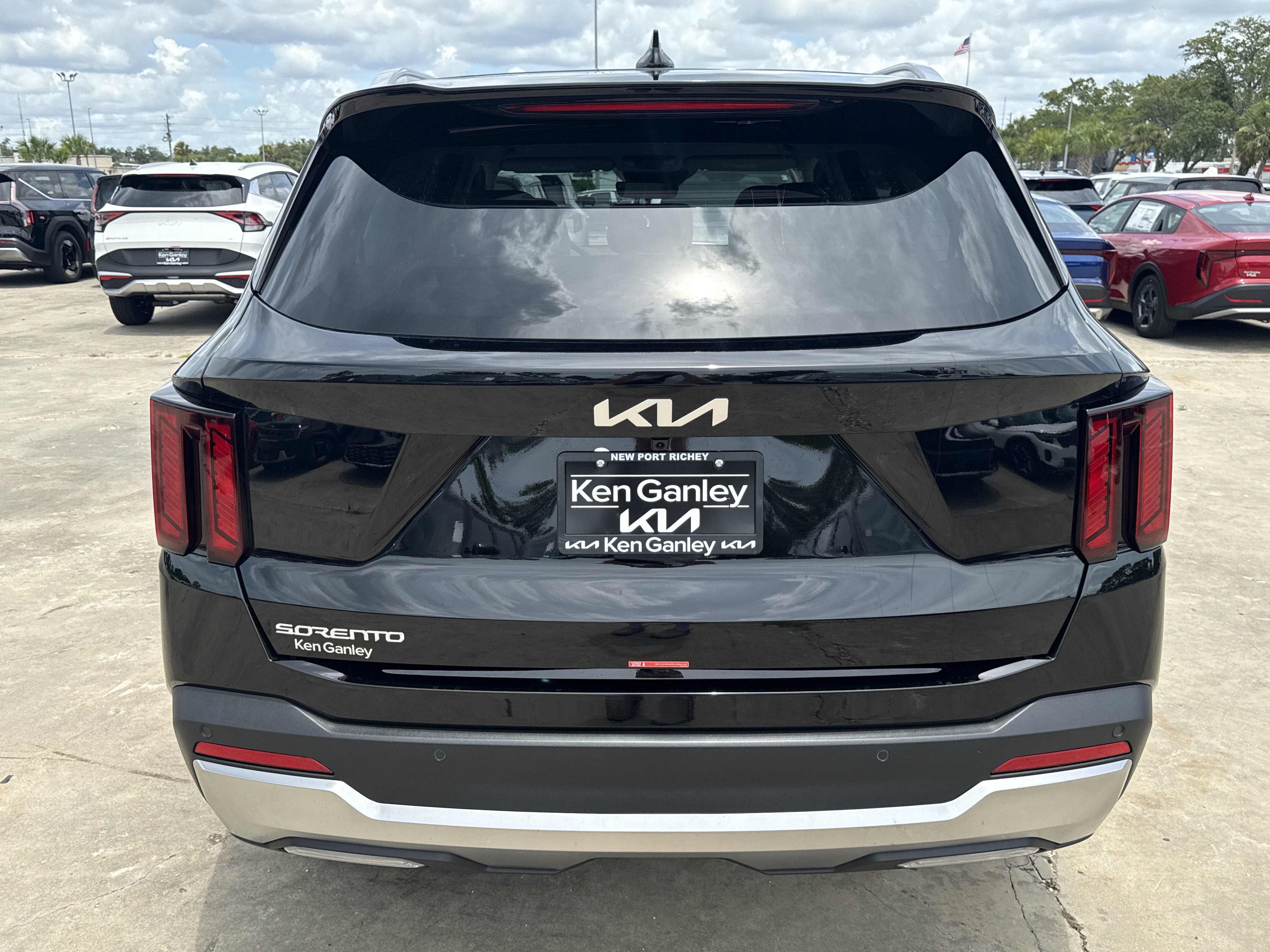 Vehicle image 7 of 34